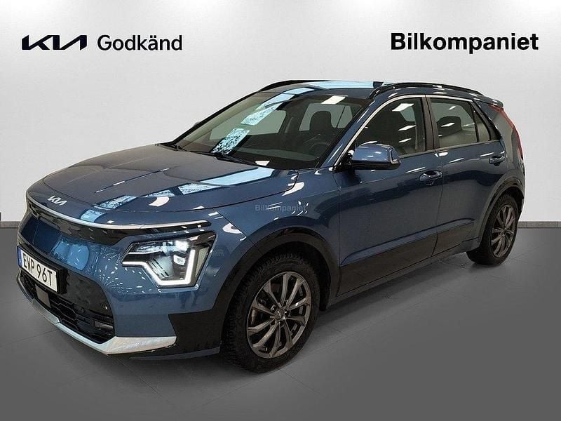 Blå Begagnad 2022 Kia e-Niro SUV | 329 800 kr (Dyr) - Bild 1/4