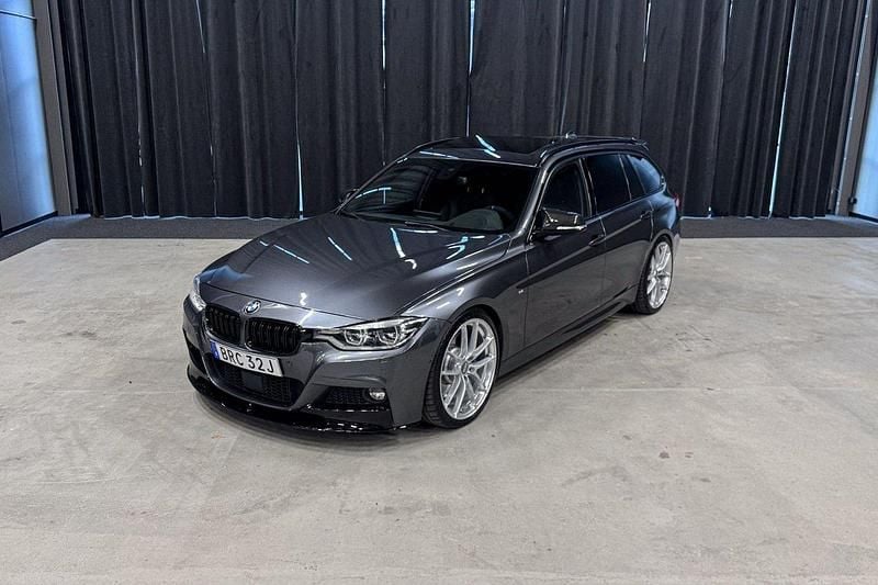 Grå Begagnad 2019 BMW 340 M Sport Kombi | 499 900 kr - Bild 1/4