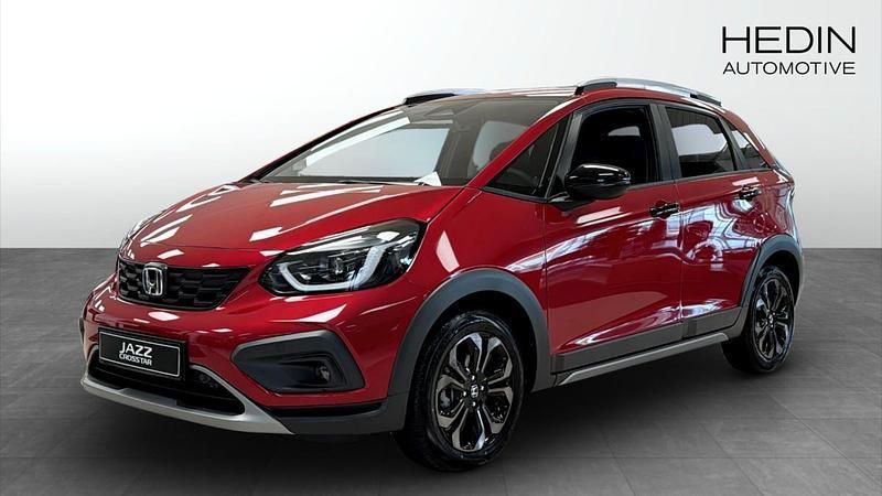 Röd (red) Ny 2025 Honda Jazz Advance Halvkombi | 317 800 kr (Lite dyr) - Bild 1/4