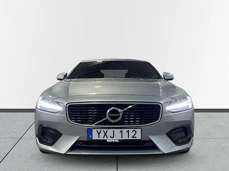 Begagnad Volvo S90 R-Design 236 HK (173 kW) 2017 Silver Sedan