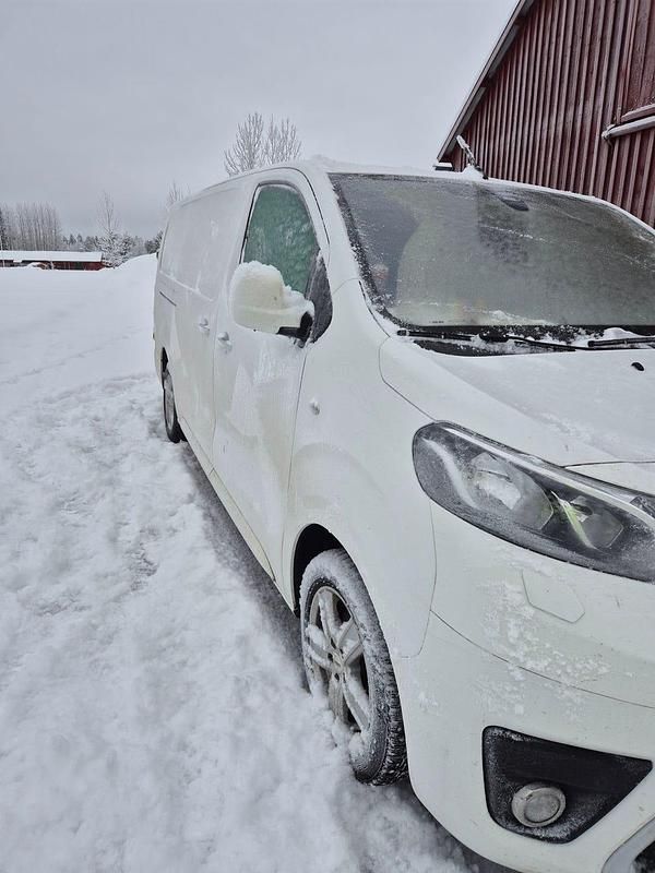 Begagnad Toyota Proace 122 HK (89 kW) 2019 Minibuss