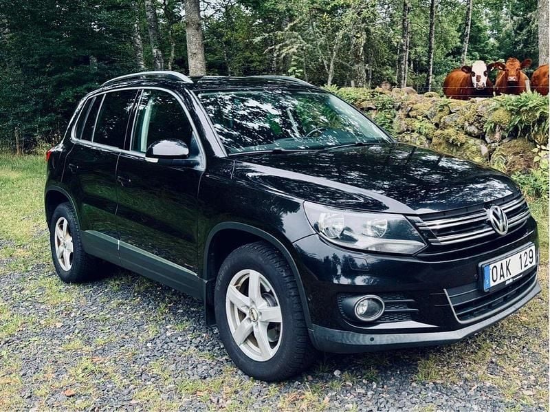 Svart Begagnad 2014 VW Tiguan SUV | 95 000 kr (Marknadspris) - Bild 1/4