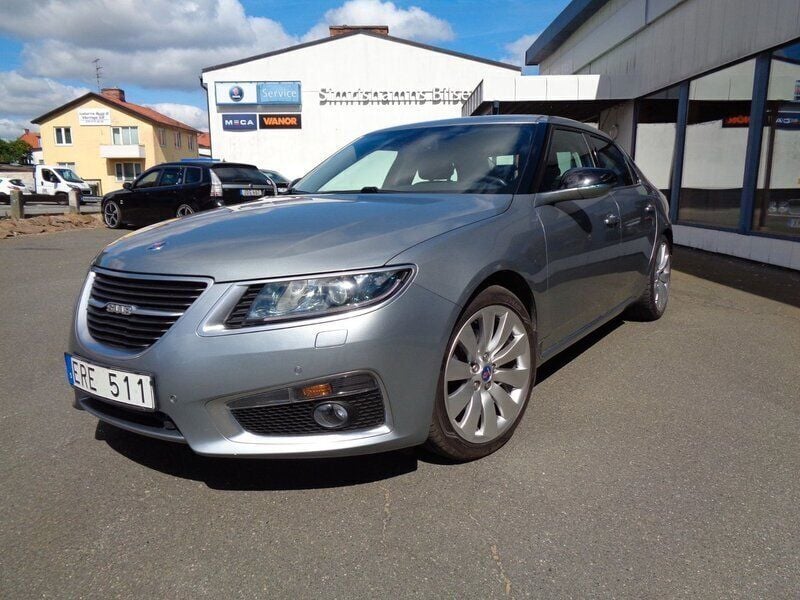Grå Begagnad 2011 Saab 9-5 Aero Sedan | 220 000 kr - Bild 1/4