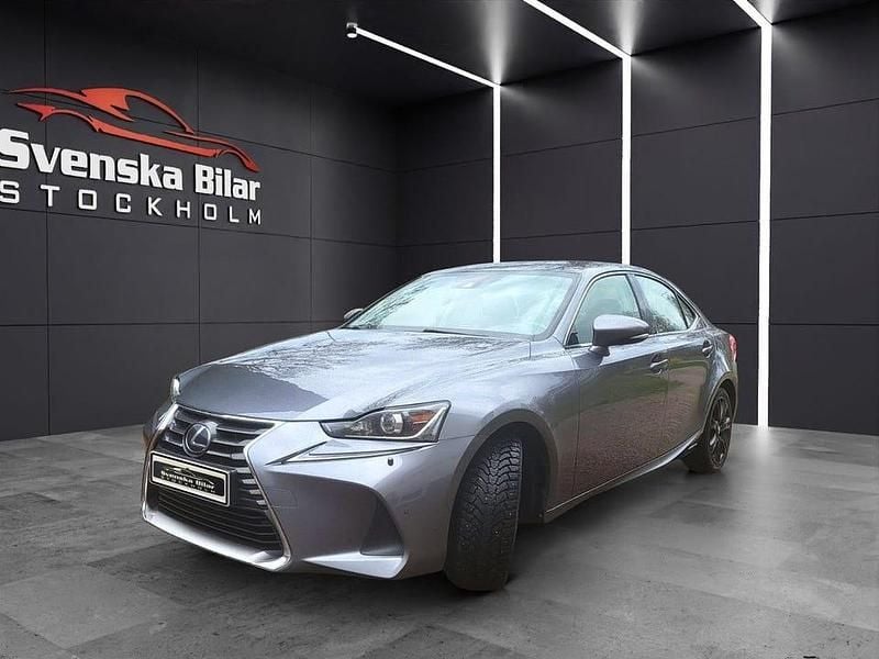 Begagnad Lexus IS300h Executive Line 223 HK (164 kW) 2020 Grå Sedan