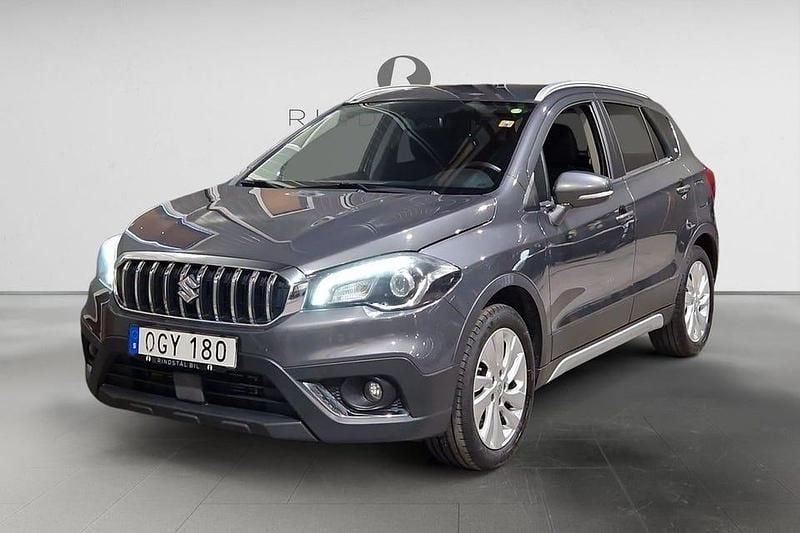 Grå Begagnad 2016 Suzuki SX4 S-Cross Exclusive | 114 900 kr - Bild 1/3