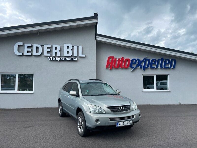 Ljusgrön (grön) Begagnad 2006 Lexus RX400h SUV | 47 900 kr (Bra pris) - Bild 1/4