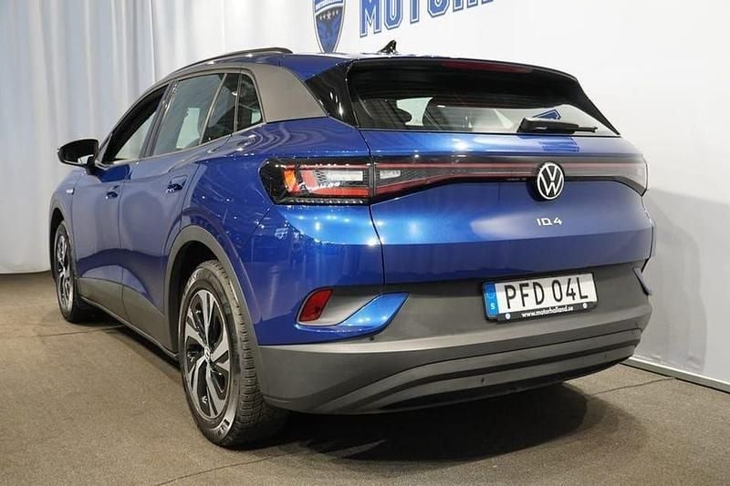 Begagnad VW ID.4 Pure 126 kW (172 HK) 2021 Blå SUV