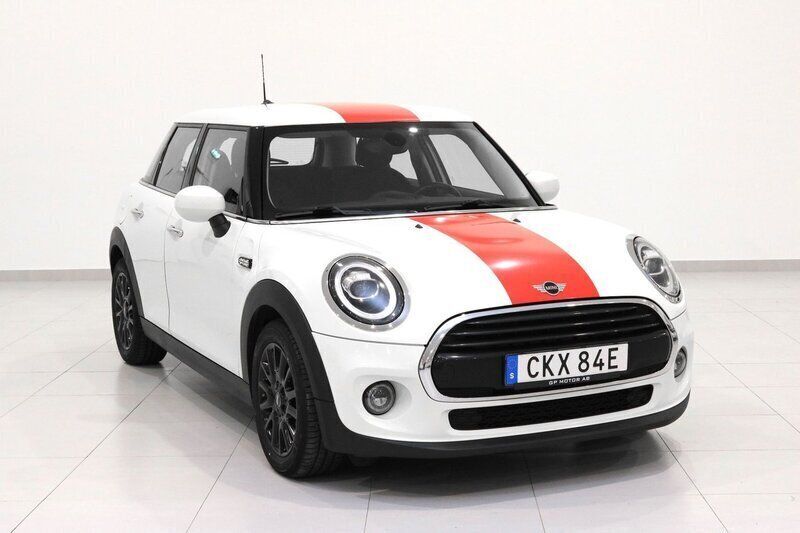 Vit Begagnad 2019 Mini Cooper Pepper Halvkombi | 138 900 kr (Marknadspris) - Bild 1/4