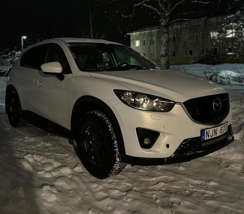 Vit Begagnad 2013 Mazda CX-5 SUV | 70 000 kr - Bild 1/4