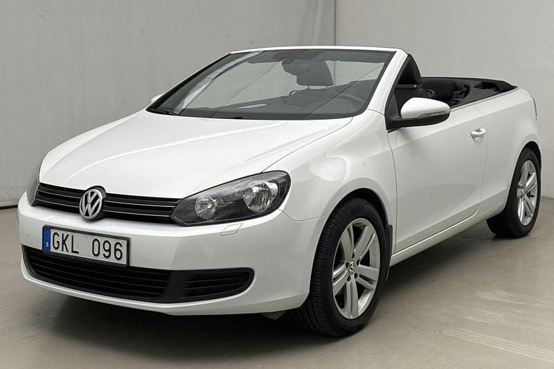Vit Begagnad 2013 VW Golf VI Cab | 117 000 kr - Bild 1/4