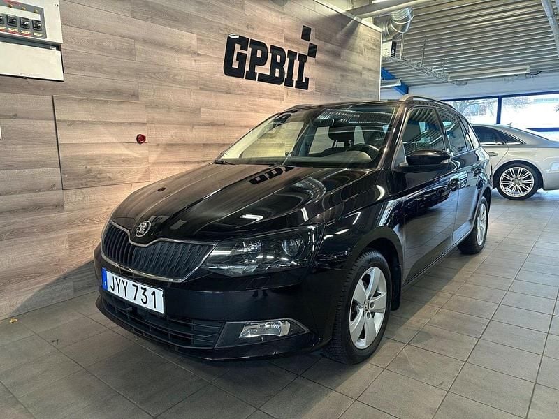 Svart Begagnad 2015 Skoda Fabia Style Kombi | 99 000 kr (Marknadspris) - Bild 1/4