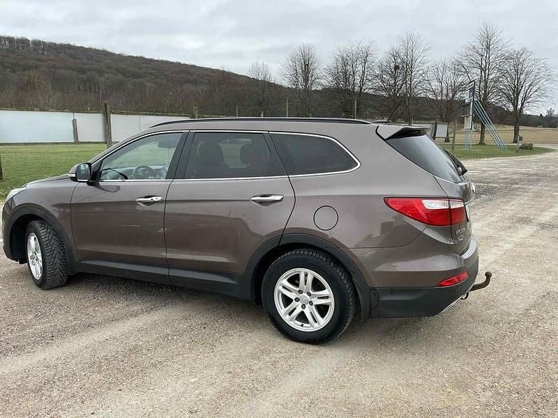 Begagnad Hyundai Grand Santa Fe Premium 197 HK (144 kW) 2014 Frosted mocha SUV