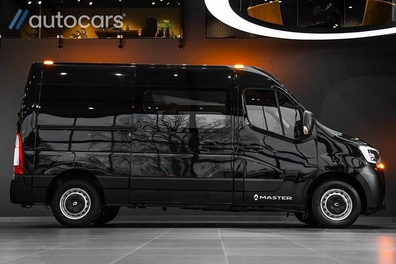 Begagnad Renault Master 150 HK (110 kW) 2020 Svart Van