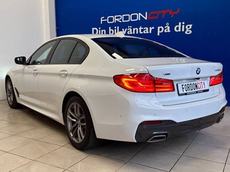 Begagnad BMW 530e iPerformance 184 HK (135 kW) 2019 Vit Sedan