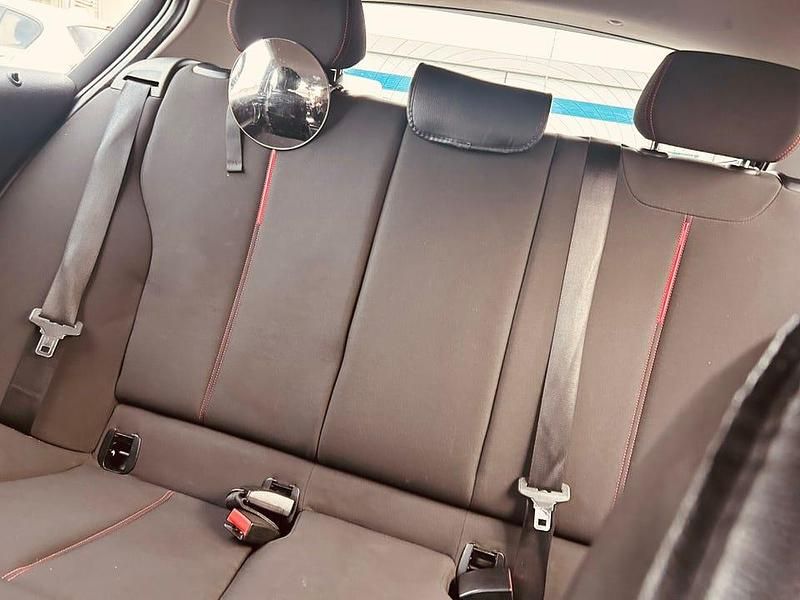 Begagnad BMW 118 143 HK (105 kW) 2013 Halvkombi