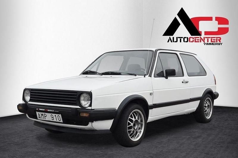 Begagnad VW Golf II 75 HK (55 kW) 1985 Vit Halvkombi