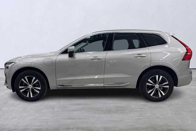 Begagnad Volvo XC60 Core 349 HK (256 kW) 2024 Silver SUV