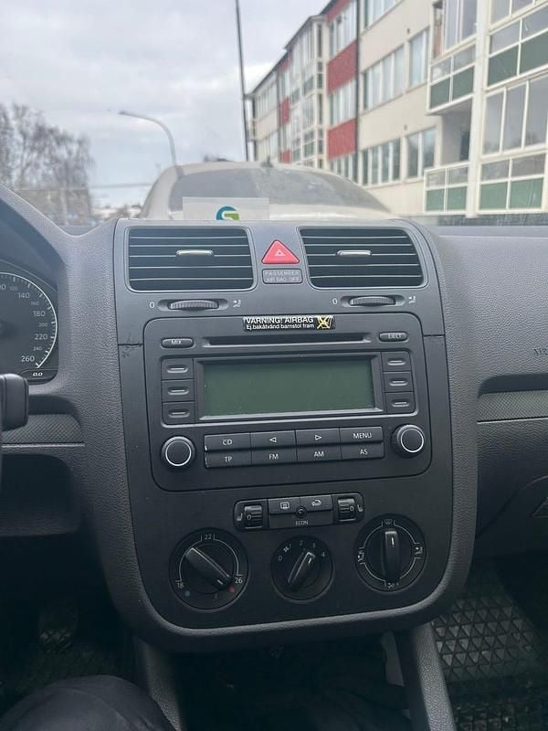 Begagnad VW Golf IV 102 HK (75 kW) 2005