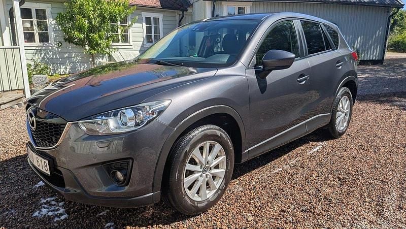 Grå Begagnad 2013 Mazda CX-5 SUV | 125 000 kr (Marknadspris) - Bild 1/4