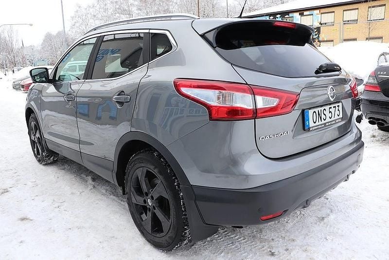 Begagnad Nissan Qashqai 116 HK (85 kW) 2016 Grå SUV