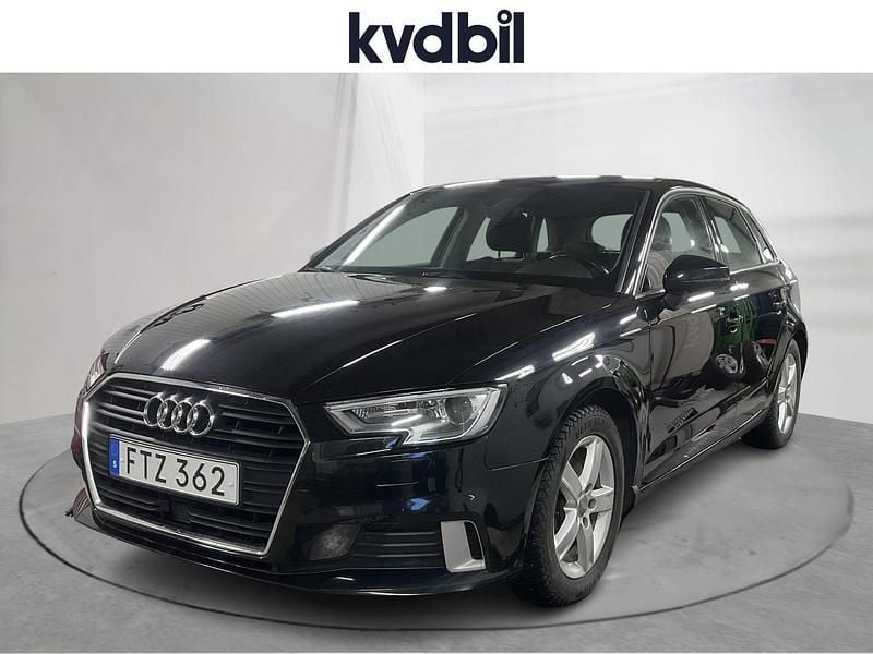 Svart Begagnad 2017 Audi A3 Sport | 127 800 kr - Bild 1/3