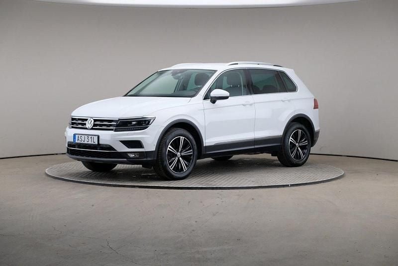 Vit Begagnad 2020 VW Tiguan GT SUV | 295 000 kr (Bra pris) - Bild 1/4