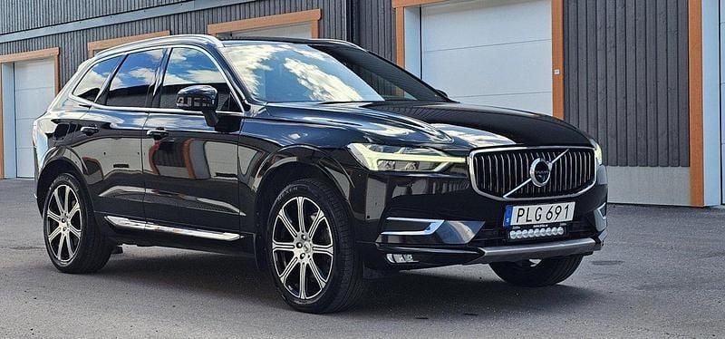 Svart Begagnad 2019 Volvo XC60 Inscription SUV | 310 000 kr (Marknadspris) - Bild 1/4