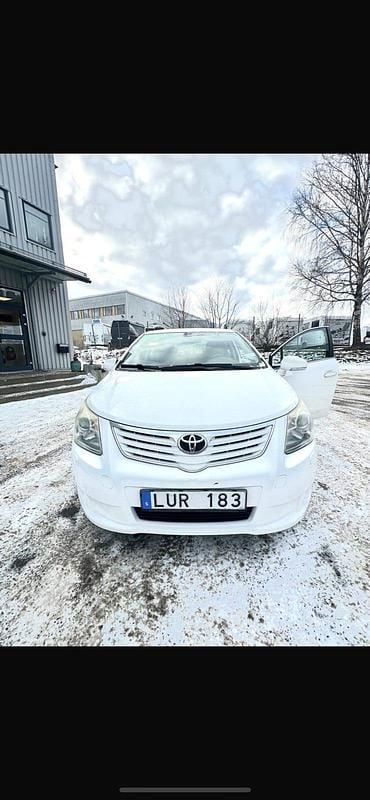 Begagnad Toyota Avensis Multidrive S 147 HK (108 kW) 2011 Sedan