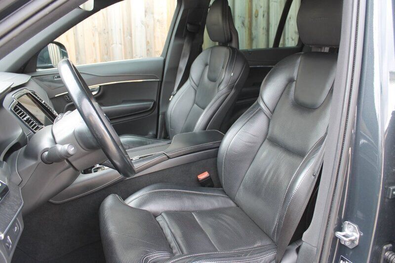 Begagnad Volvo XC90 Inscription 236 HK (173 kW) 2019 Grå SUV