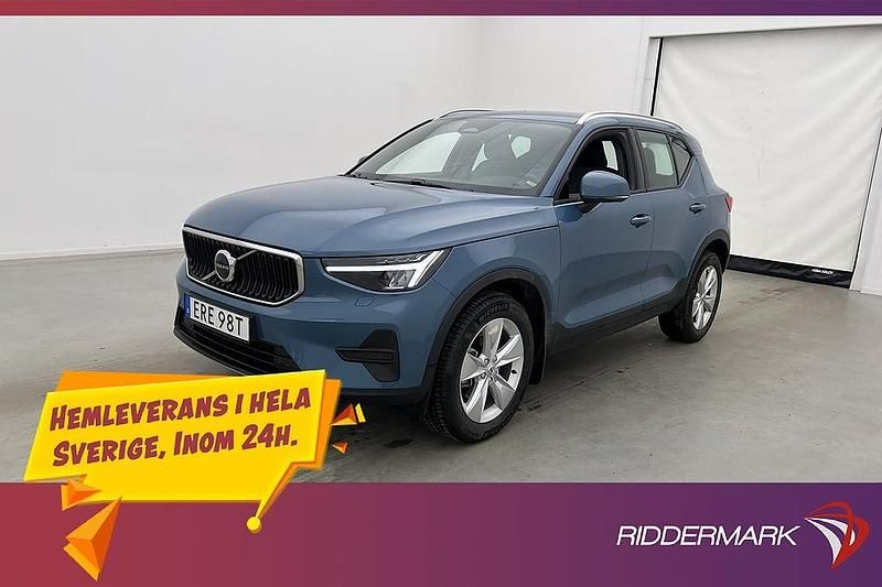 Begagnad Volvo XC40 Core 163 HK (119 kW) 2024 Blå SUV