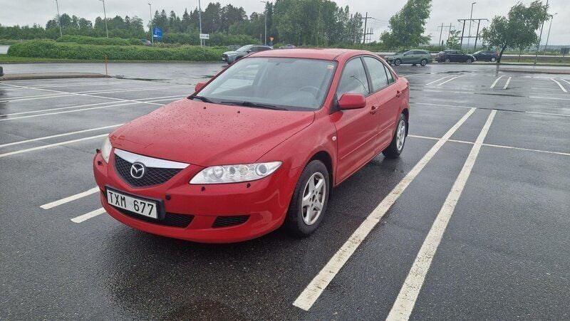 Röd Begagnad 2003 Mazda 6 Inclusive Halvkombi | 7 000 kr (Superpris) - Bild 1/2
