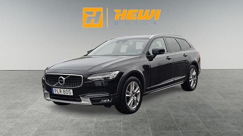 Svart Begagnad 2017 Volvo V90 CC Momentum Kombi | 199 900 kr (Marknadspris) - Bild 1/4
