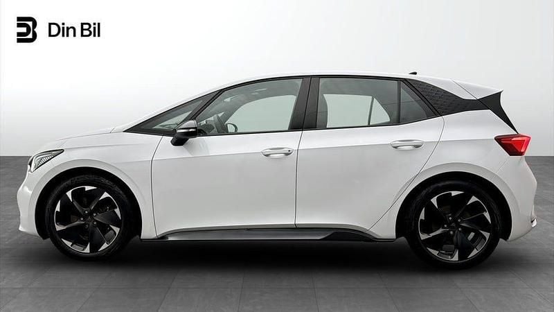 Begagnad Cupra Born e-Boost 169 kW (231 HK) 2023 Vit Halvkombi
