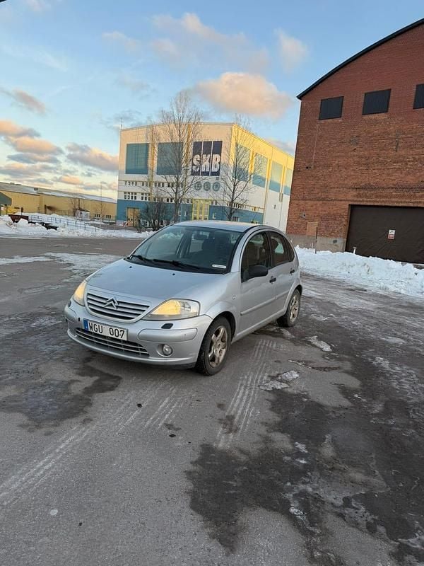 Begagnad 2006 Citroën C3 | 13 000 kr (Marknadspris) - Bild 1/4