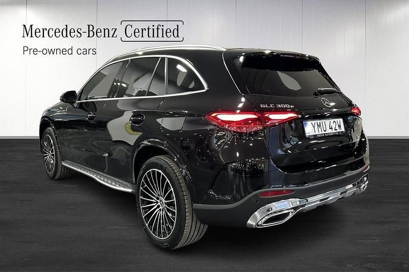 Begagnad Mercedes GLC300 Advanced Plus 204 HK (150 kW) 2025 Svart