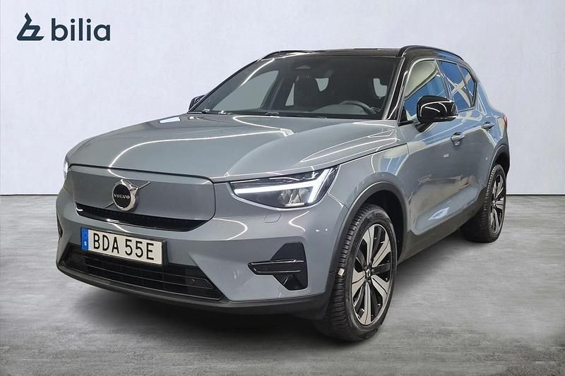Begagnad Volvo XC40 Core 175 kW (238 HK) 2022 Grå SUV