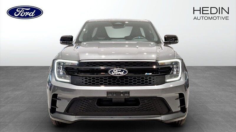 Grå (grey) Ny 2025 Ford Ranger Pickup | 892 375 kr - Bild 1/4