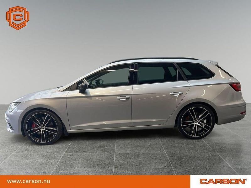 Begagnad Seat Leon ST 4Drive 301 HK (221 kW) 2018 Silver Kombi