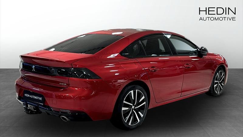 Begagnad Peugeot 508 2021 Röd Halvkombi