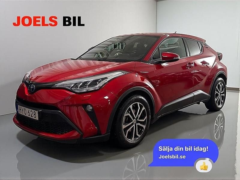 Röd Begagnad 2022 Toyota C-HR Edition SUV | 274 900 kr (Marknadspris) - Bild 1/4