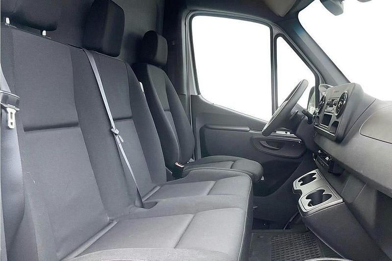 Begagnad Mercedes E-Sprinter 85 kW (116 HK) 2022 Vit Van