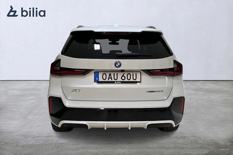 Begagnad BMW X1 M Sport 136 HK (100 kW) 2025 Vit SUV
