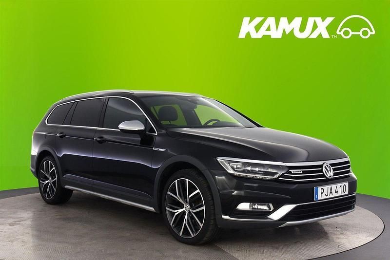 Svart Begagnad 2017 VW Passat Alltrack Executive Kombi | 214 900 kr (Marknadspris) - Bild 1/3