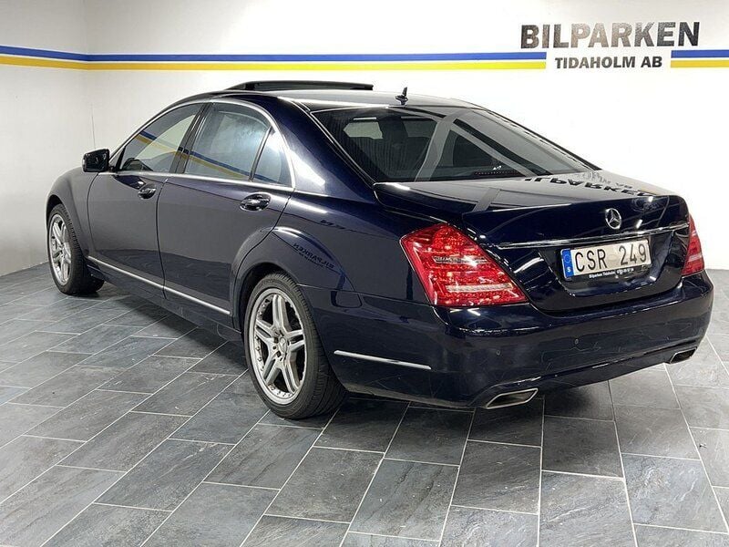 Begagnad Mercedes S450 340 HK (250 kW) 2009 Mörkblå Sedan