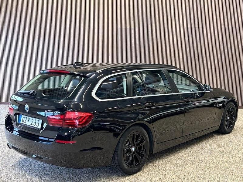 Begagnad BMW 520 190 HK (139 kW) 2016 Svart Kombi