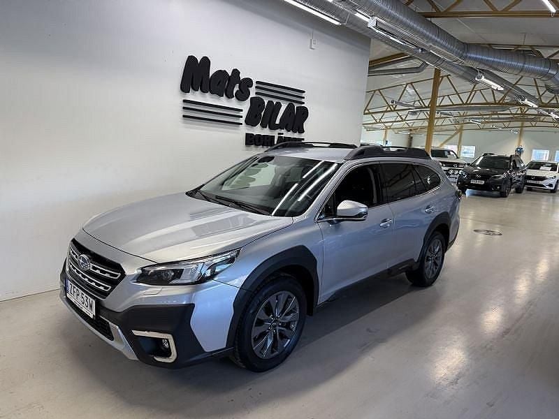 Silver Begagnad 2023 Subaru Outback SUV | 369 900 kr (Bra pris) - Bild 1/4