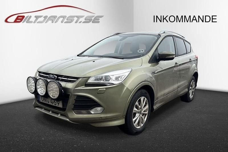 Grön Begagnad 2013 Ford Kuga Titanium X SUV | 79 900 kr (Marknadspris) - Bild 1/3
