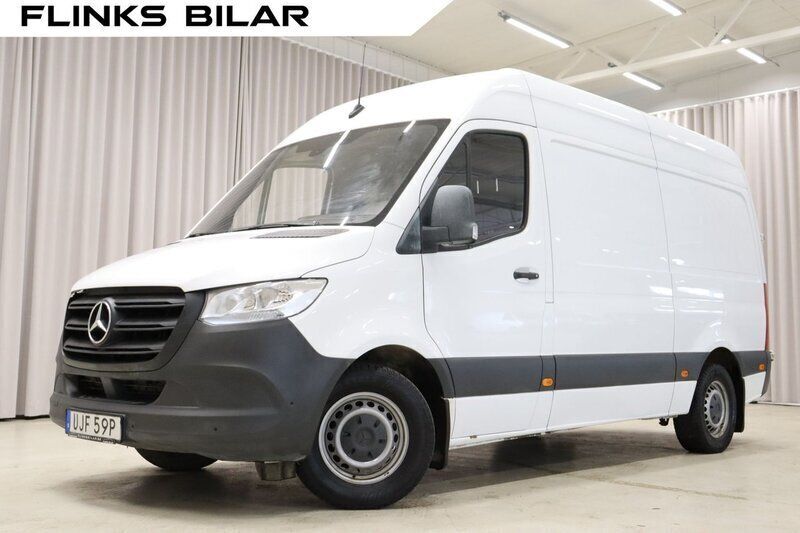 Vit Begagnad 2021 Mercedes Sprinter Van | 299 900 kr (Superpris) - Bild 1/4