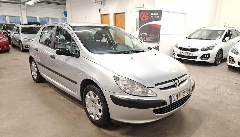 Begagnad Peugeot 307 109 HK (80 kW) 2004 Grå Halvkombi
