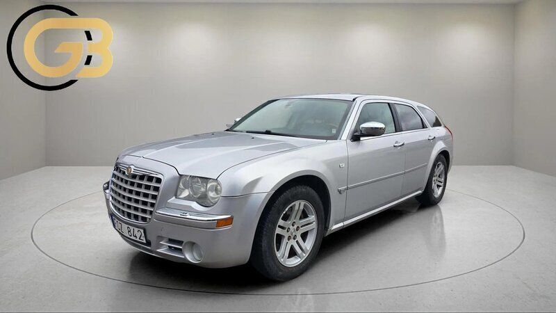 Silver Begagnad 2007 Chrysler 300C Touring Kombi | 54 900 kr (Marknadspris) - Bild 1/4